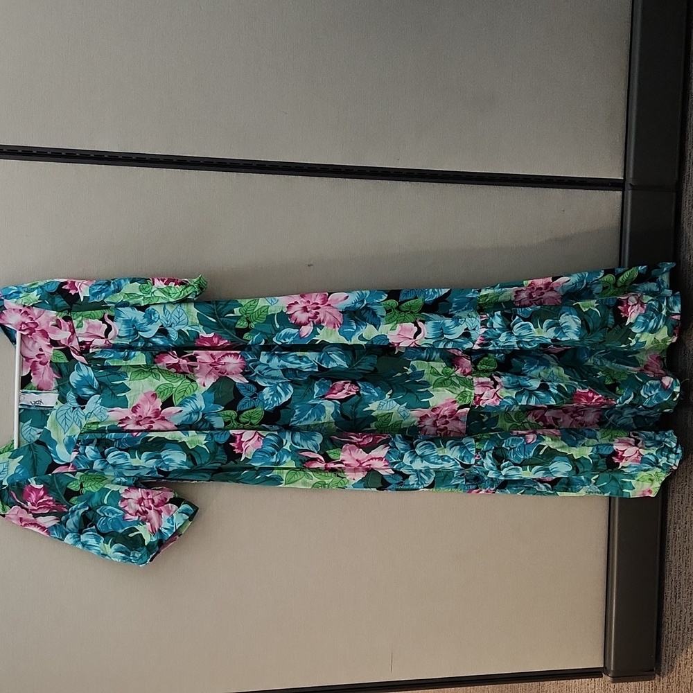 Vintage Royal Creations Mumu Size Medium